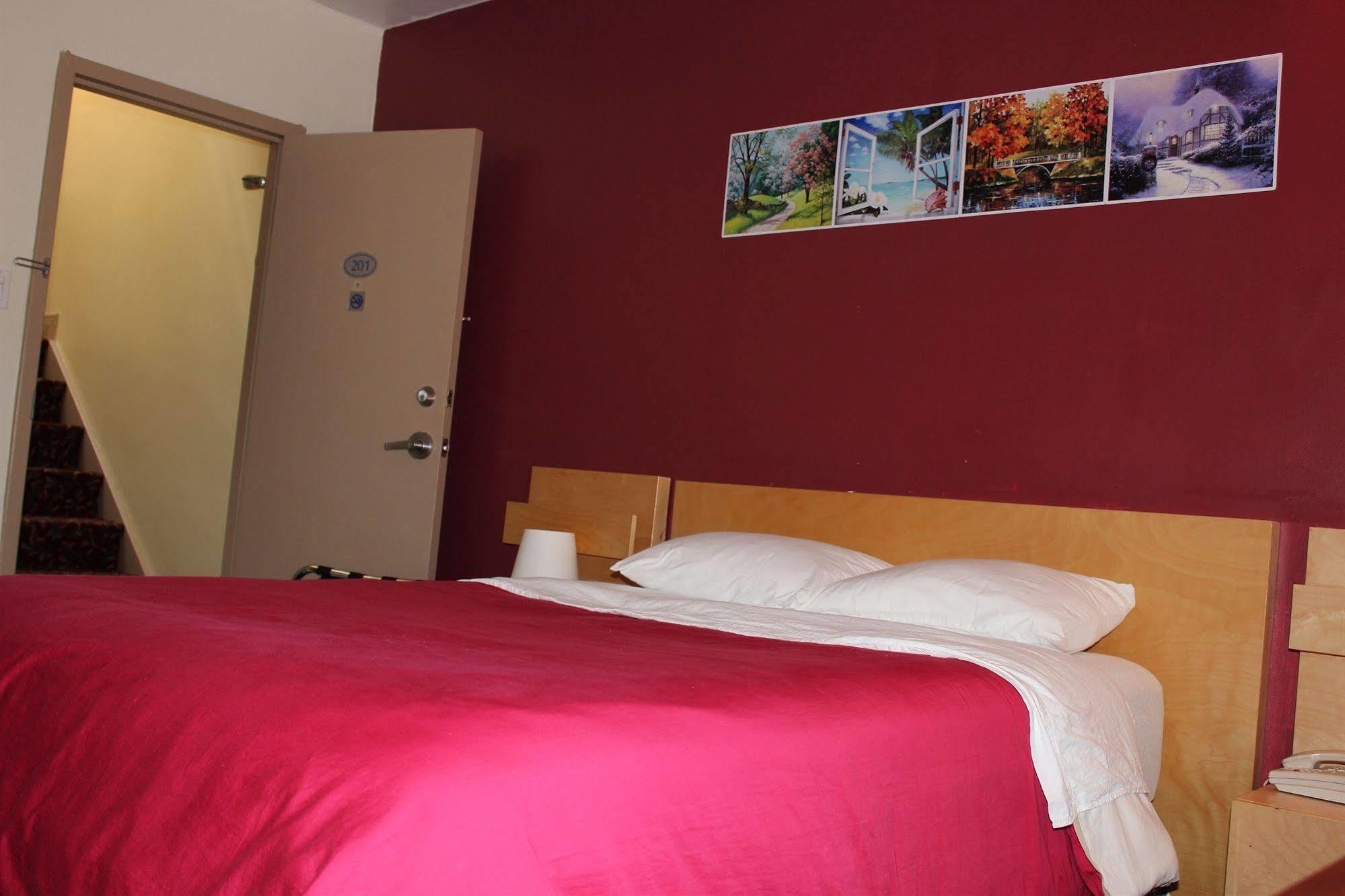 Le Saint-Malo Hotel Montréal Dış mekan fotoğraf