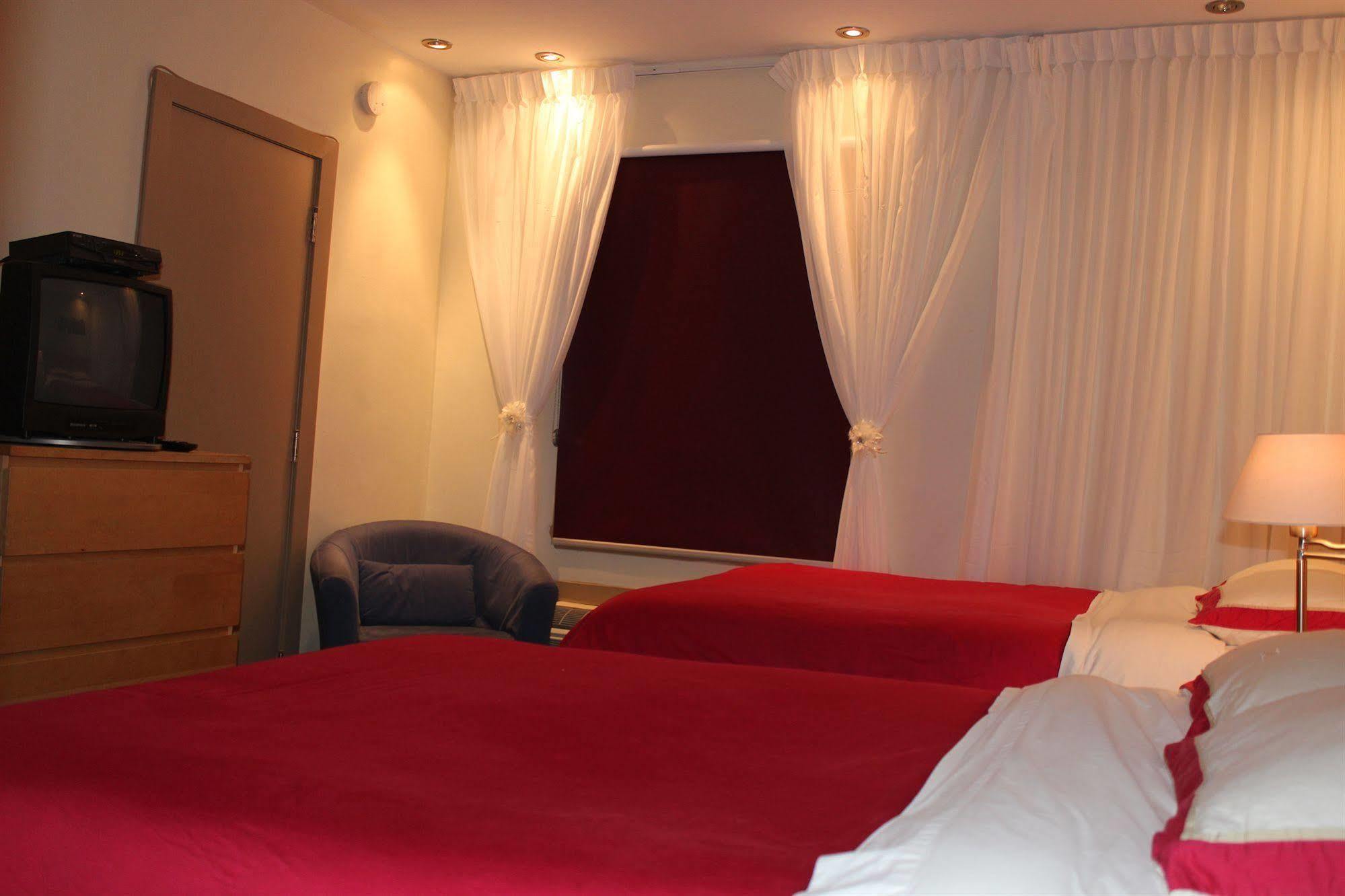 Le Saint-Malo Hotel Montréal Dış mekan fotoğraf